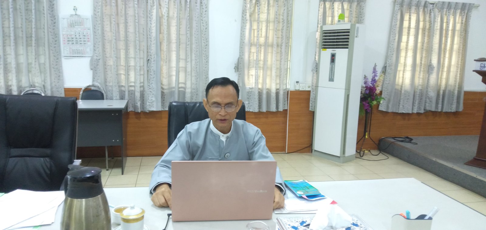 ဦးဇော်လွင်ထူး 