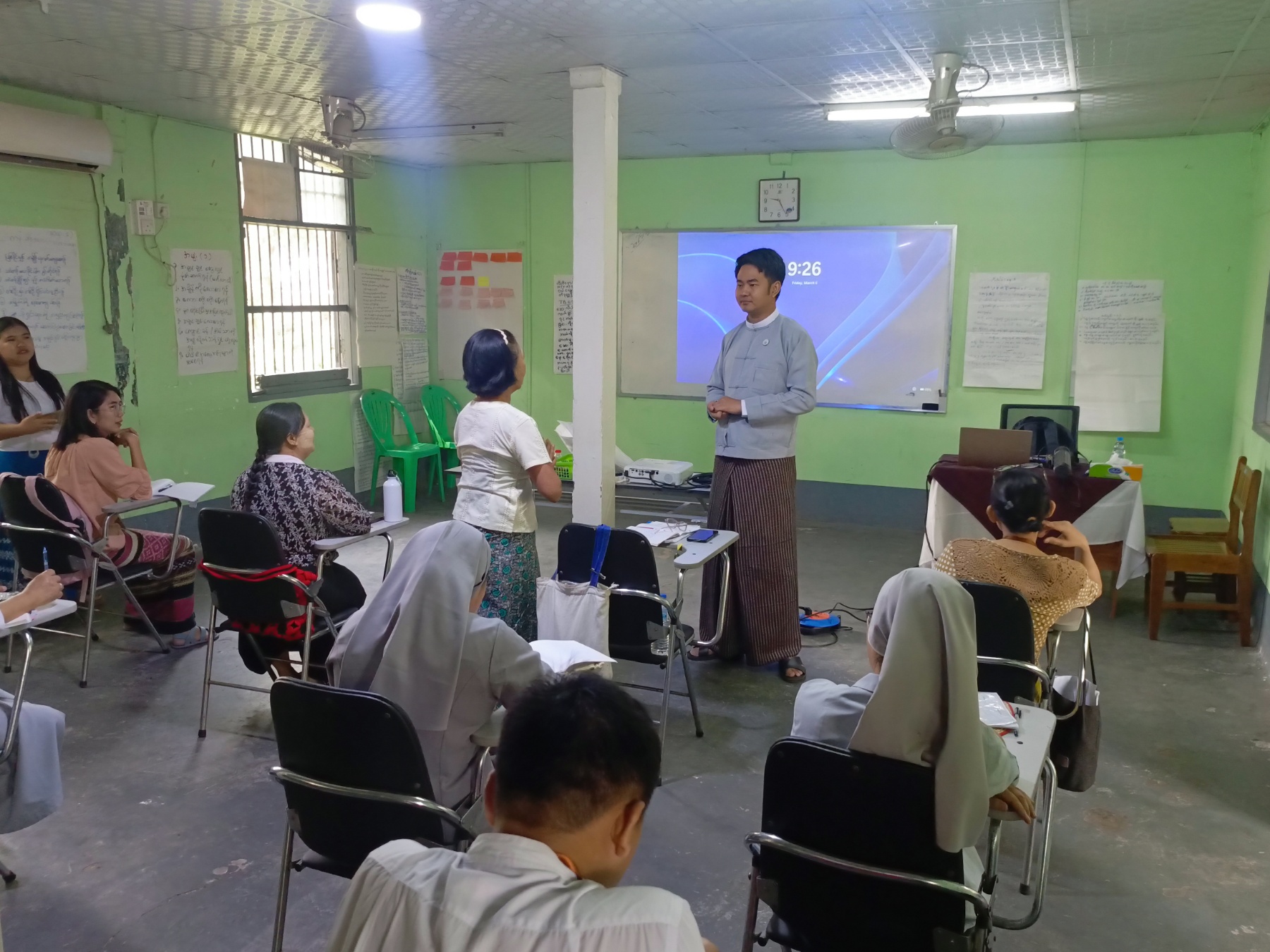 ဦးကောင်းခန့်ဇင် 